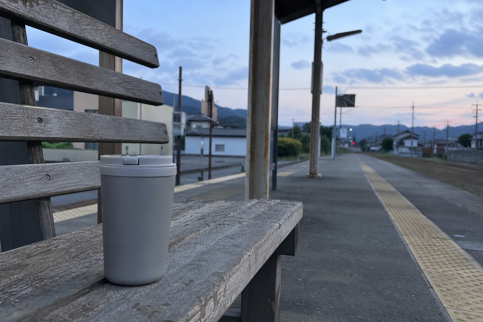 一駅手前で降りた話。次の上りまで32分あったので